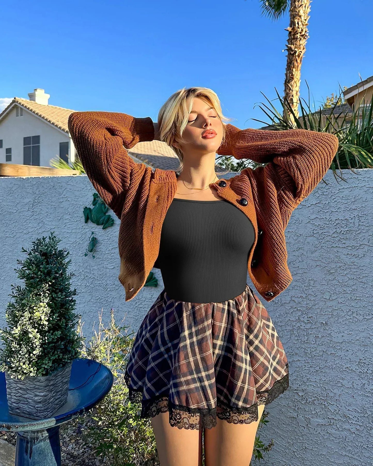 đ„KESĂMYYNTI 49% POISđ„Racerback leveĂ€ olkahihnat saumaton Bodysuit