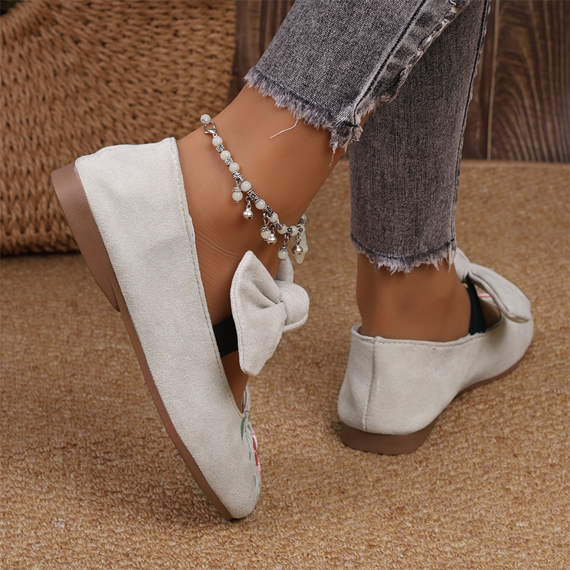 Naisten rennot kirjaillut slip-on-tasapohjakengät