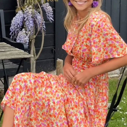 Naisten suloinen vintage-tyylinen kukkamekko