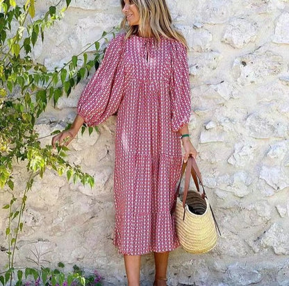 Naisten elegantti boho-mekko puhvihihoilla ja kukkaprintillä