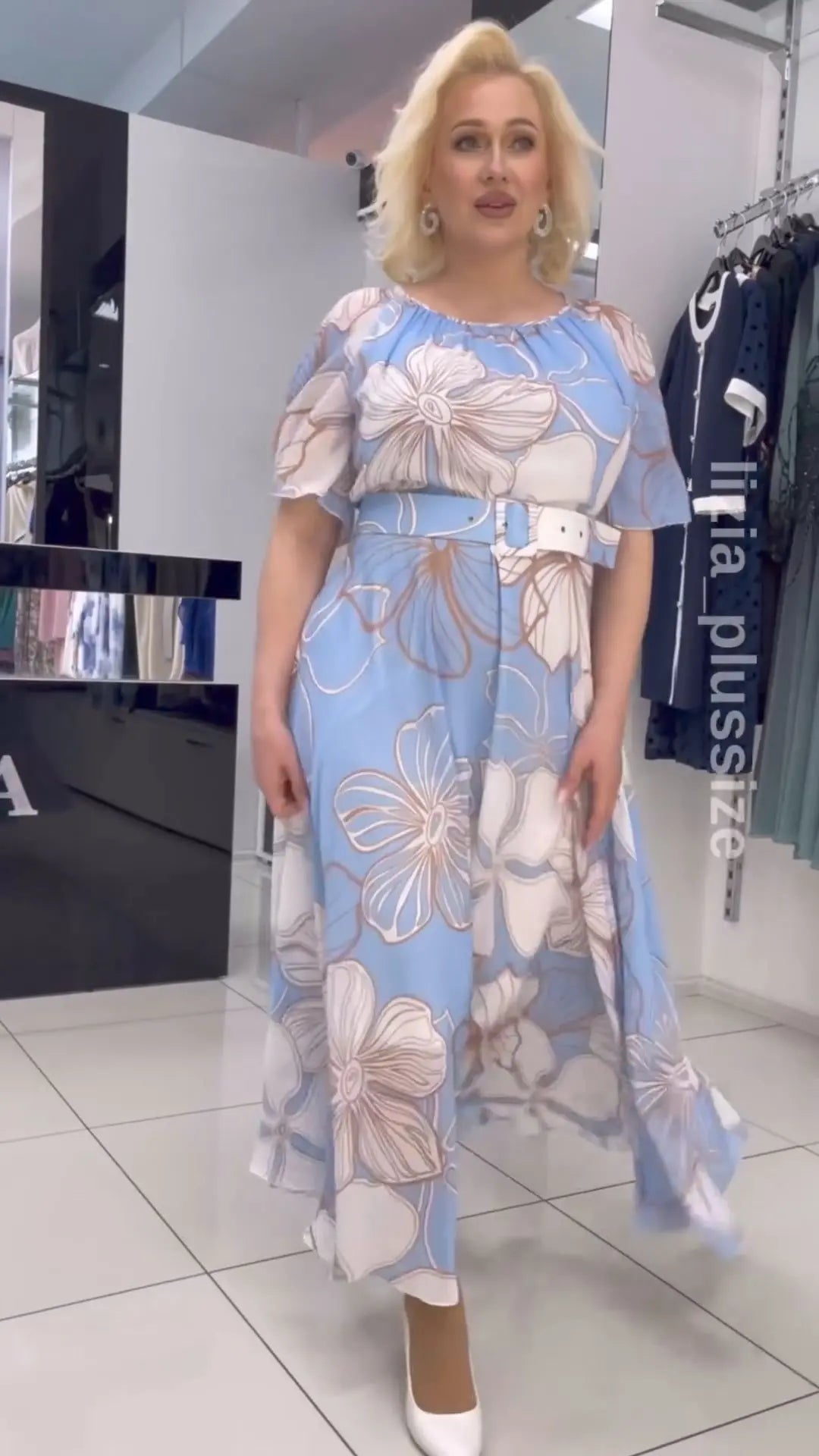 🔥【S-4XL】2025 tyylikäs, mukava ja korkealaatuinen uusi mekko