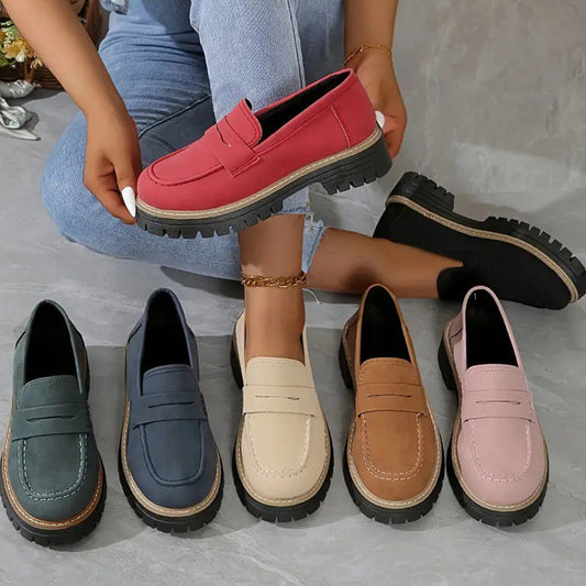 Naisten mukavat paksupohjaiset slip-on-loaferit
