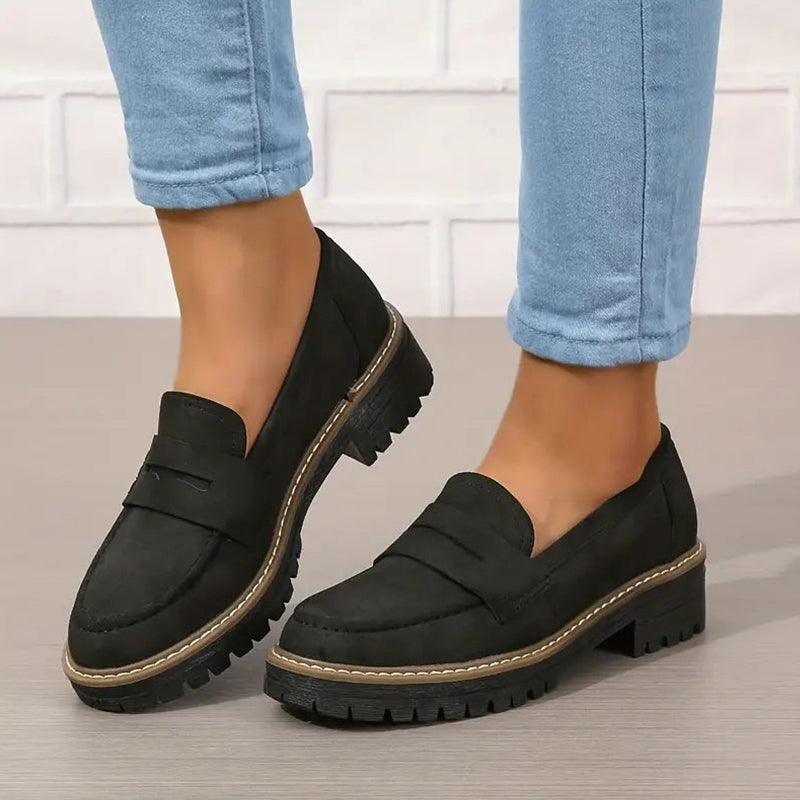 Naisten mukavat paksupohjaiset slip-on-loaferit