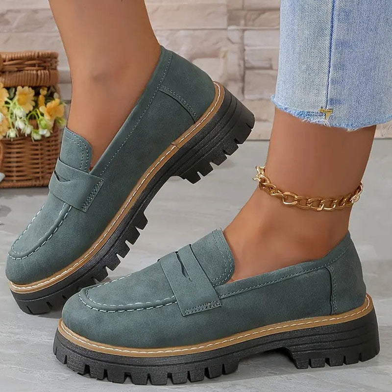Naisten mukavat paksupohjaiset slip-on-loaferit